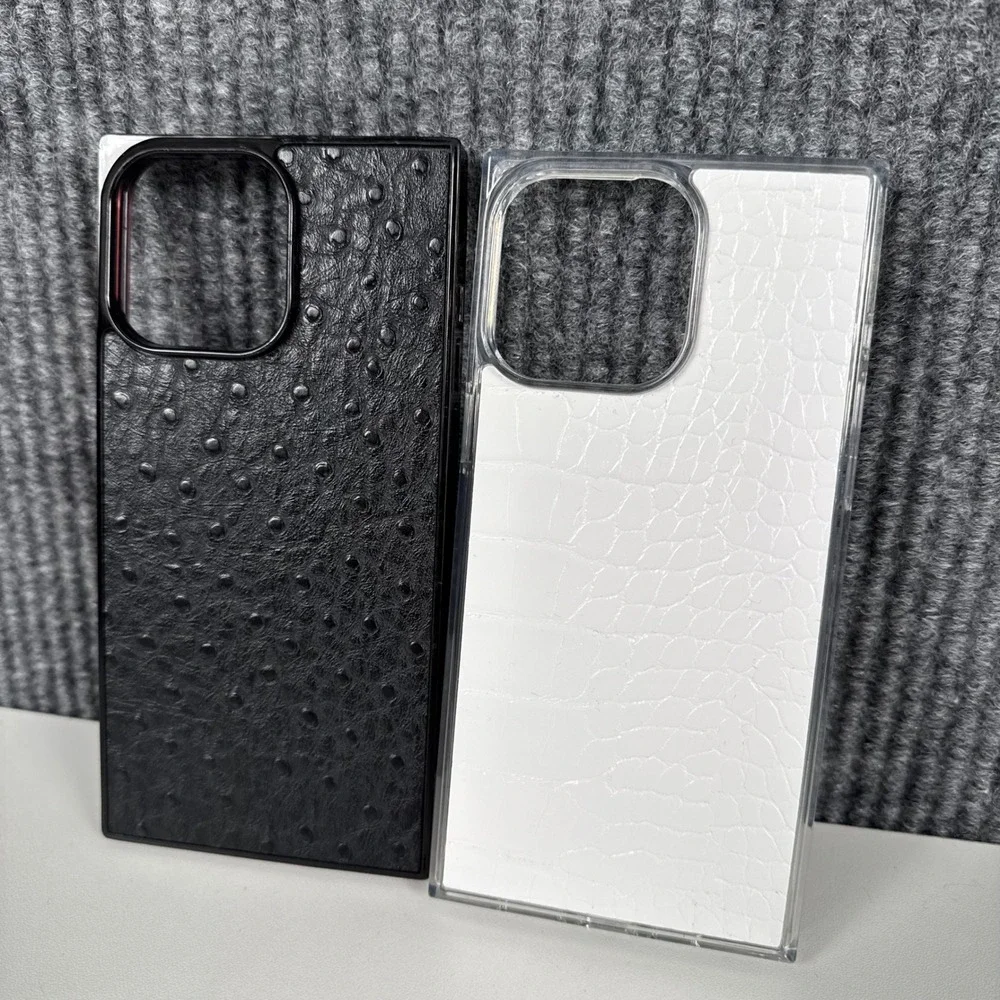 Flaunt Square iPhone 16 Pro + Case Set Black Ostrich‎ White Croc Texture  WPF14Q